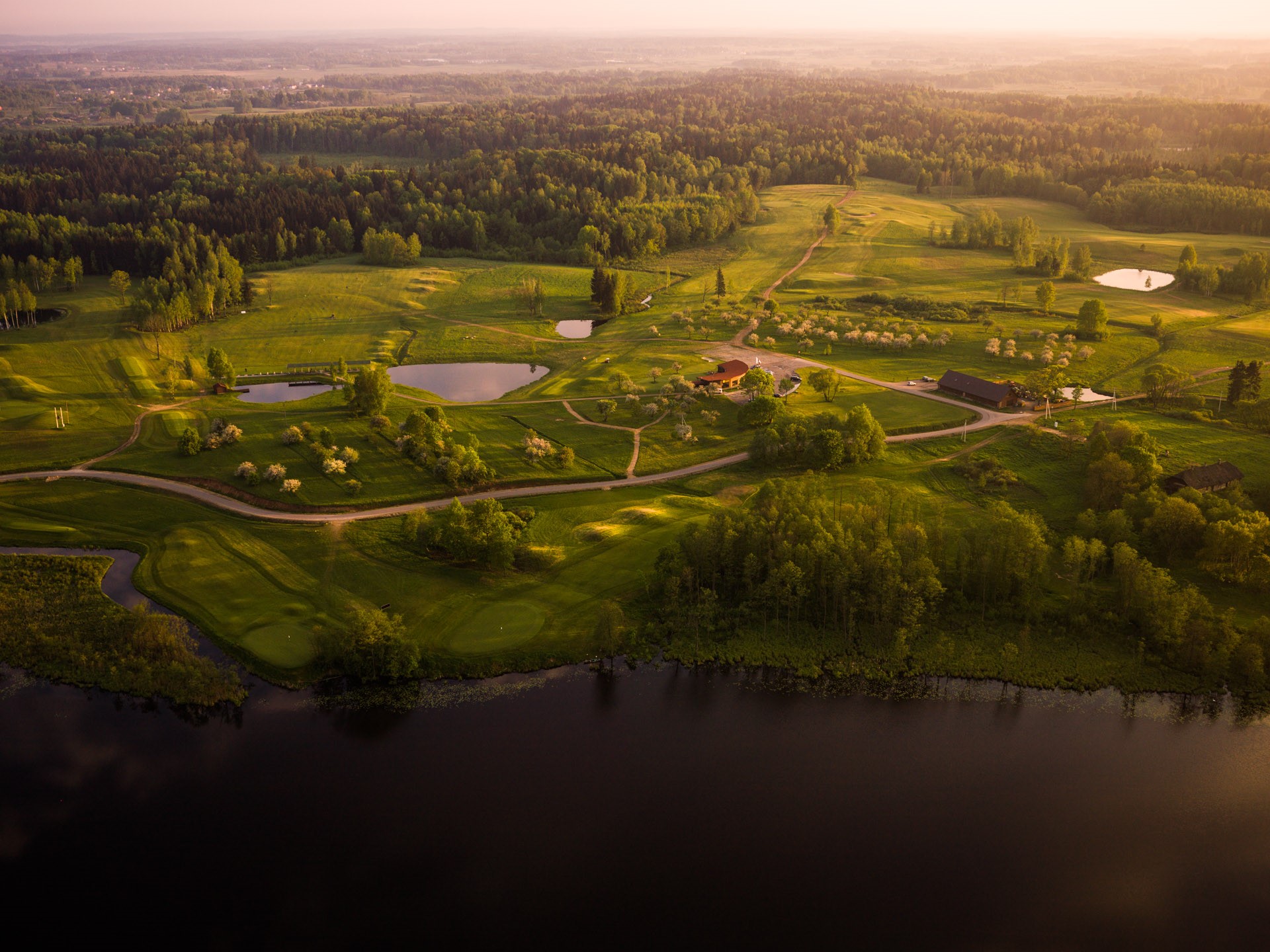 EUROPEAN CENTRE GOLF CLUB